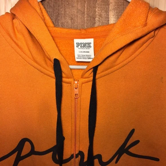 PINK Hoodie - Picture 5 of 7